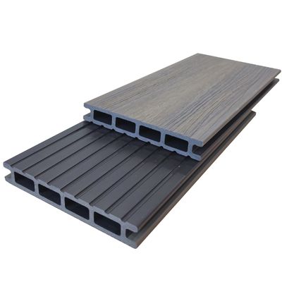 Schöner dekorativer Holzboden aus WPC-Extrusion von Garten Co