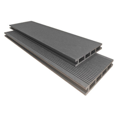 Stilvoller WPC-Boden