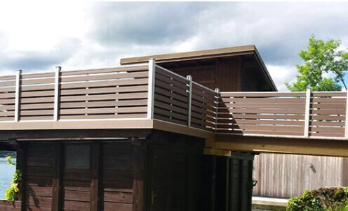 Wetterfeste WPC-Zaunplatte mit geringem Wartungsaufwand für Gewerbehöfe