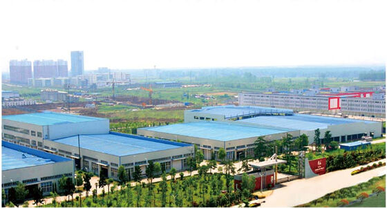 Mit einer Kappe versehener zusammengesetzter Zaun 200*200mm recycelter WPC-Zaunpfosten