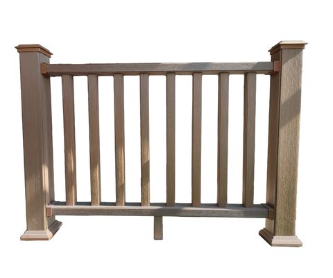 Ökologisch recycelter WPC-Zaun gegen Termiten für die Grundstücksgrenze