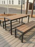 Beliebtes Gartenmöbel-Set – kommerzieller WPC-Tisch mit Bank für den Außenbereich