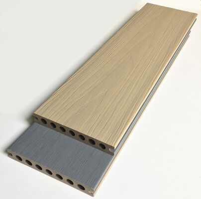 Kostenlose Probe, rutschfest, wasserdicht, UV-beständig, Teakfarbe, 140 x 23 mm, Verbund-Terrassendielen, Außen-Coextrusions-WPC-Terrassendielen
