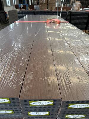 Langlebige Baustoff-Verbundplatten, WPC-Terrassendielen für Gartenmöbel