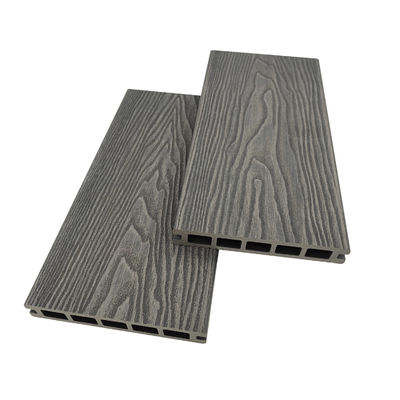 3D-Terrassendielen aus recyceltem Holz-Kunststoff-Verbundwerkstoff rund um den Pool für den Garten im Freien